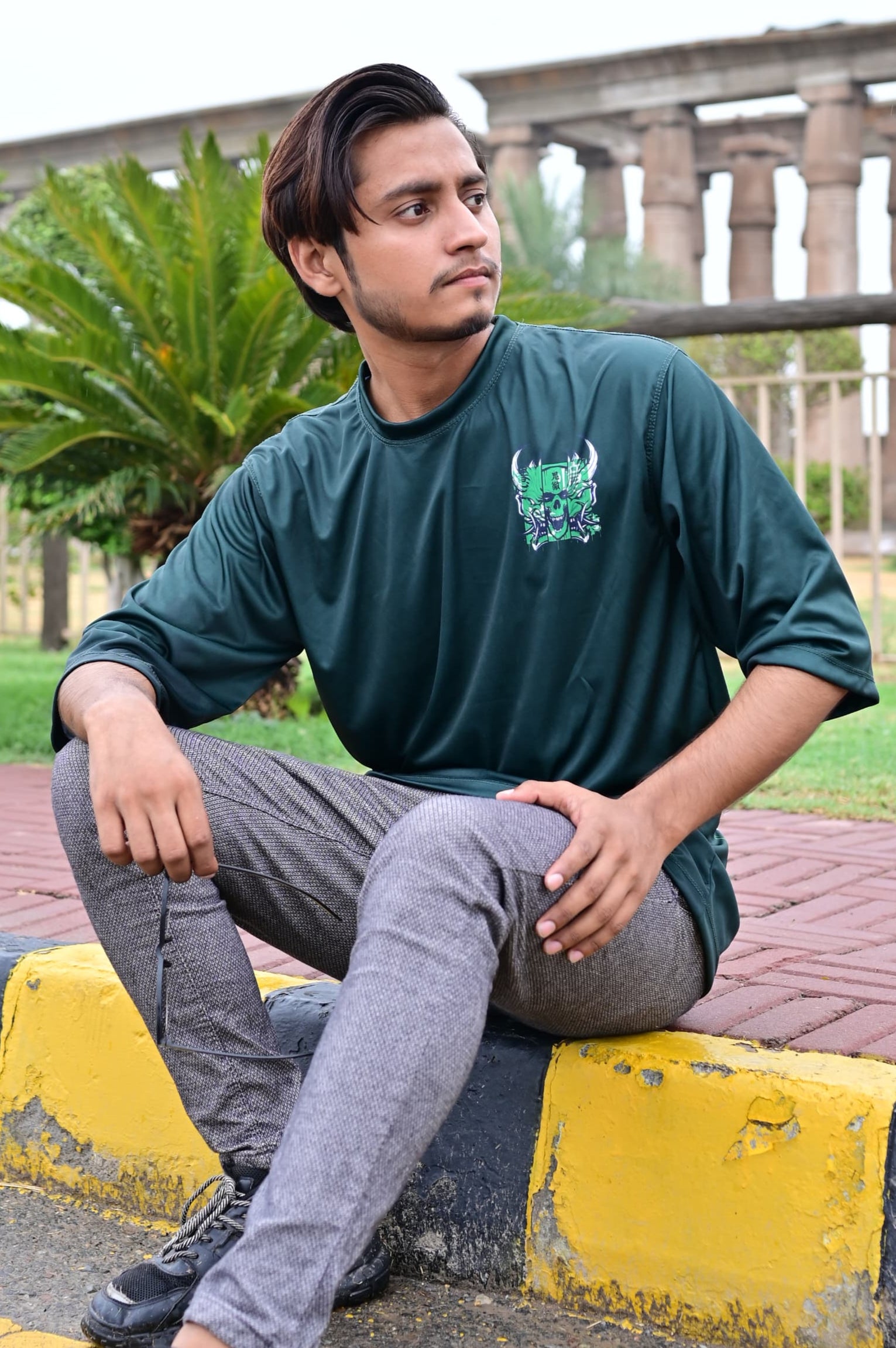 Zinc Skull Graphic Tee for Men